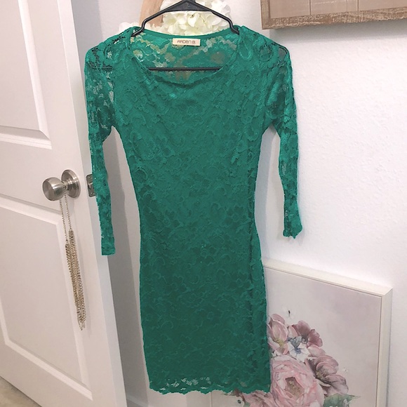 Arden B green lace fitted dress w/3/4 sleeves. NWOT! Sz XS.  Never worn - Picture 6 of 6